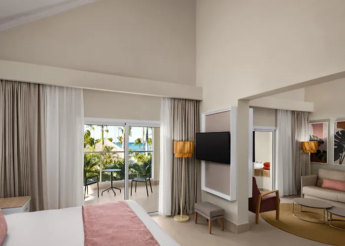 Club Two-Bedroom King Suite