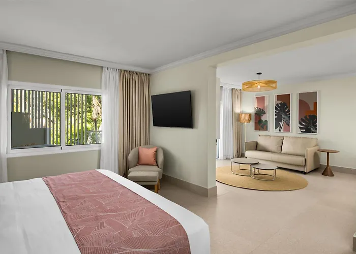 Club Junior Suite
